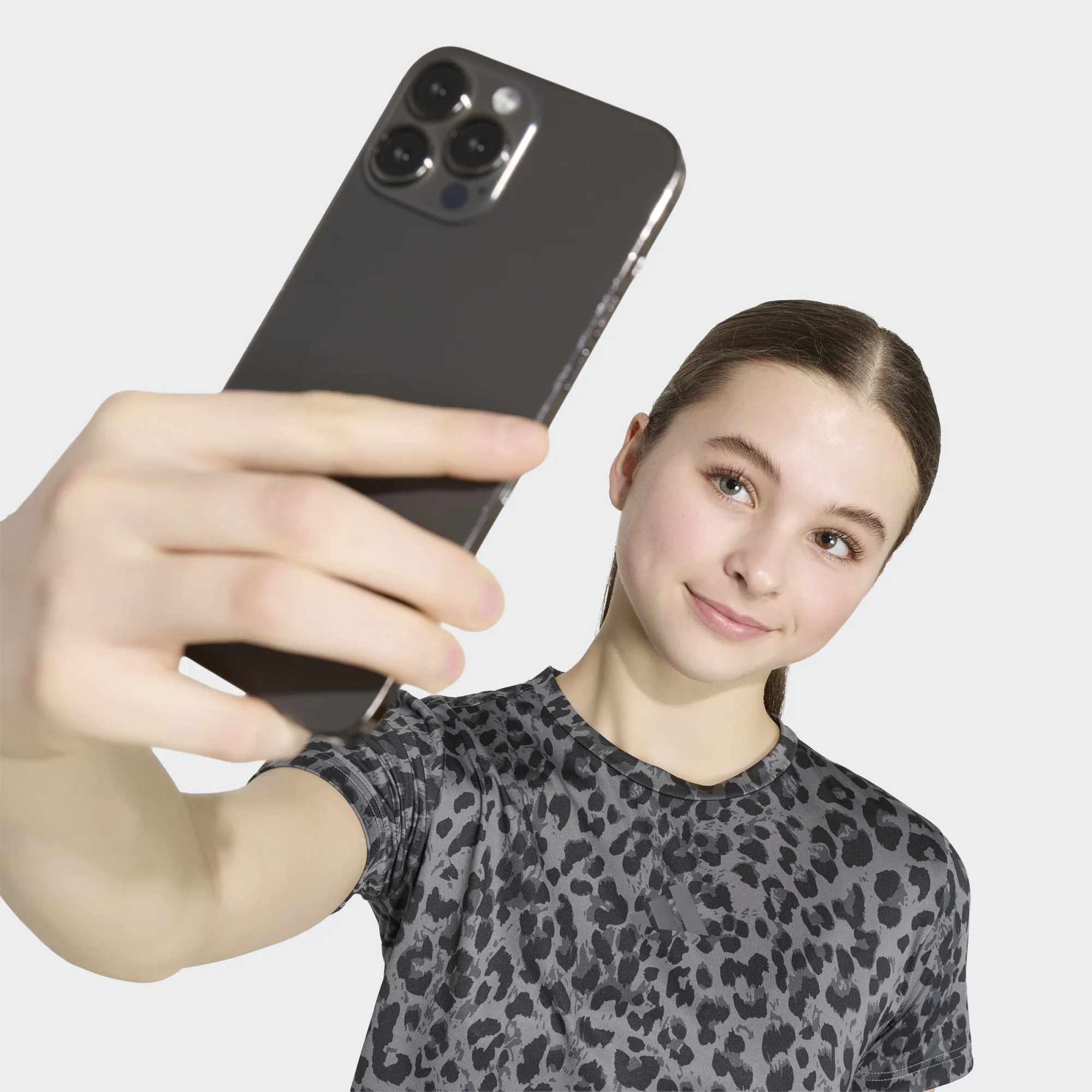 ADIDAS JUNIOR GIRL ΚΟΝΤΟΜΑΝΙΚΗ ΜΠΛΟΥΖΑ KC7224 ΓΚΡΙ - Image 6